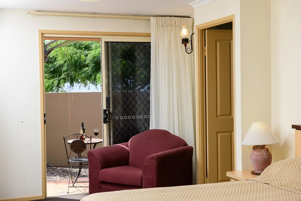 Villa Mirasol Motor Inn Bundaberg 4*,
